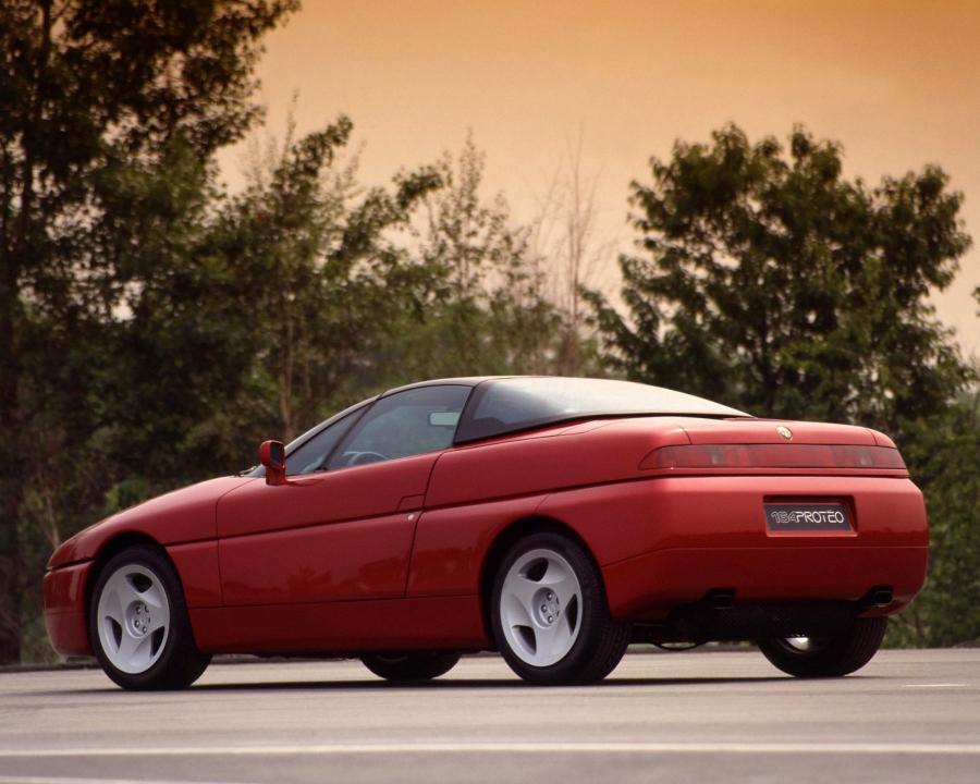  Alfa Romeo 164 Proteo Concept 1991 года  (фото 12 из 34)